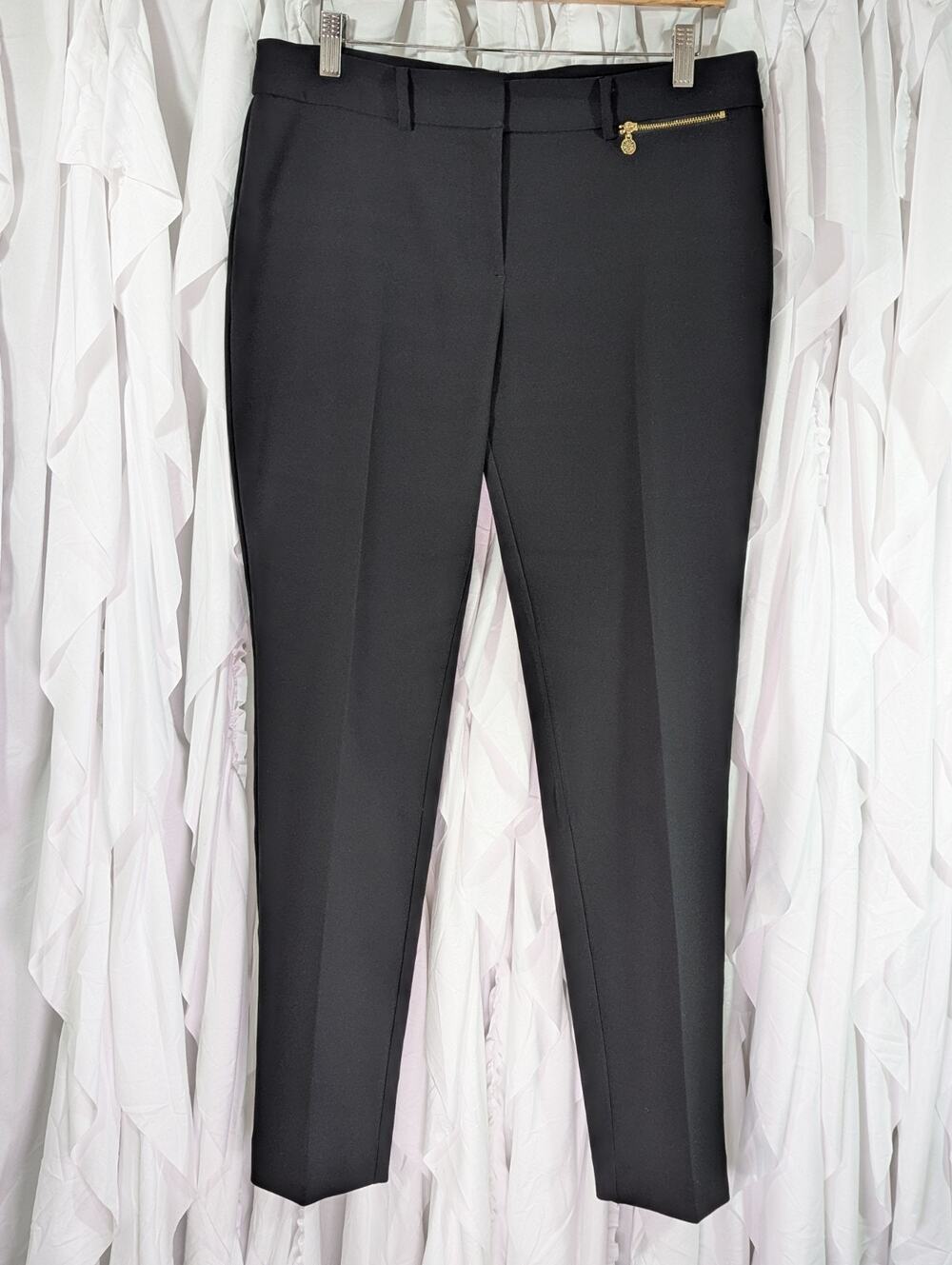 Anne Klein Womens Size 8 Black Straight Leg Pants Gold Lion Detail Stretch
